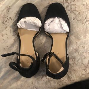 Ann Taylor Black Suede Block Heel Pumps